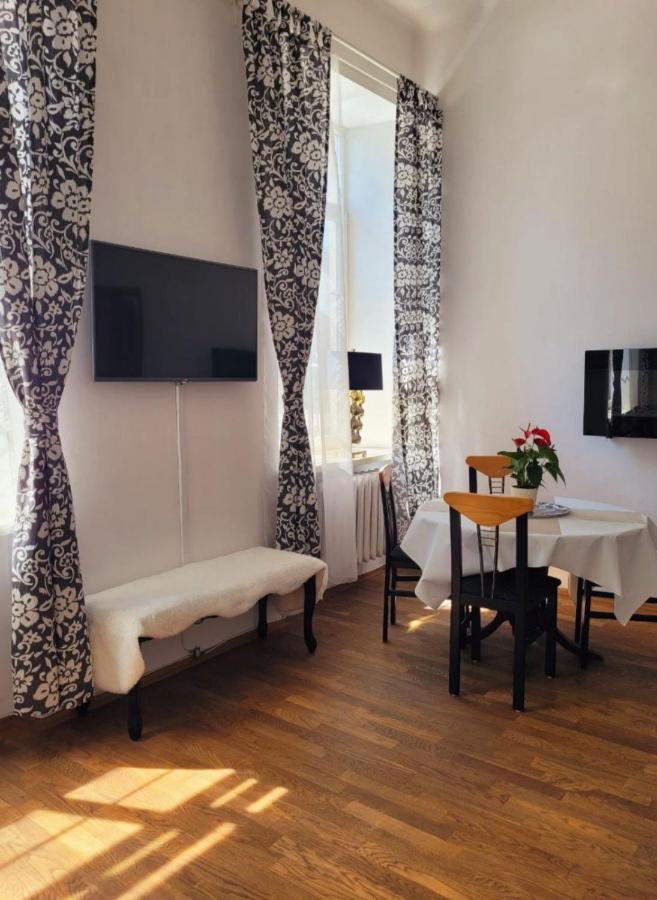 Przytulne W Super Lokalizacji Lok 1 Apartment *